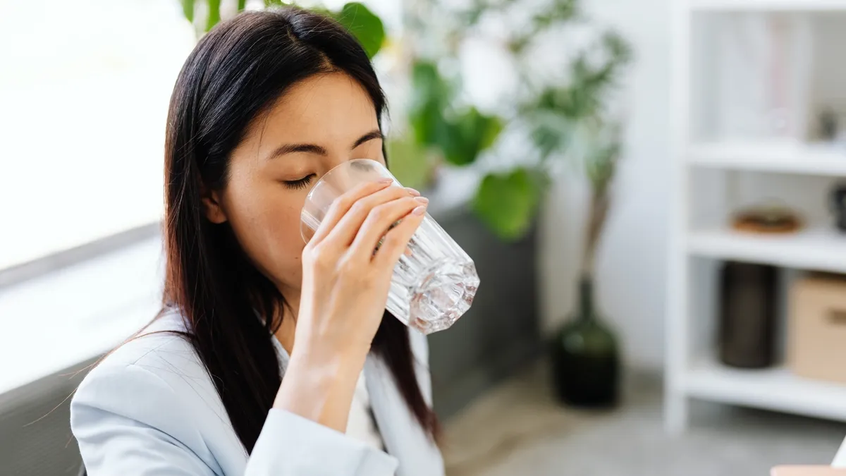 Uống gì giảm mỡ máu? Gợi ý thực phẩm và thức uống tốt cho sức khỏe