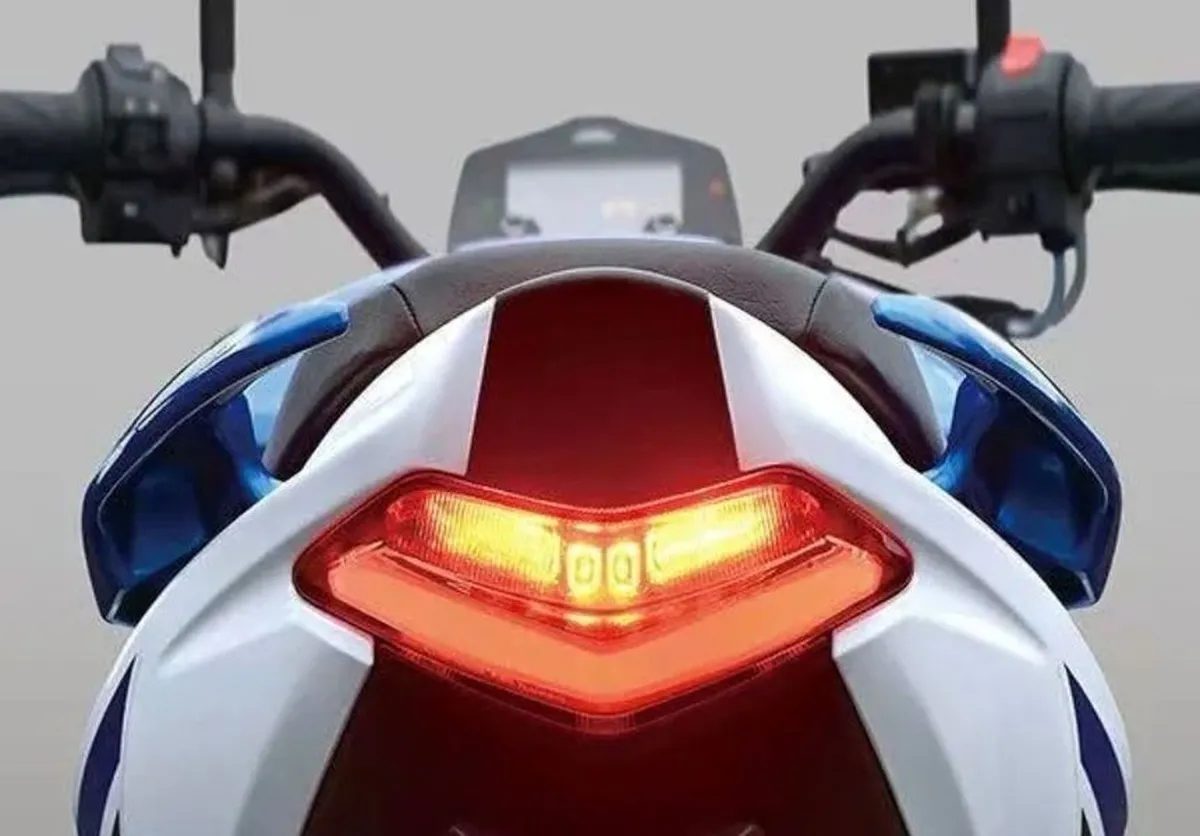 Suzuki Gixxer SF 250 tái xuất, gợi nhớ mẫu sportbike Nhật từng “đại hạ giá” rồi biến mất khỏi Việt Nam