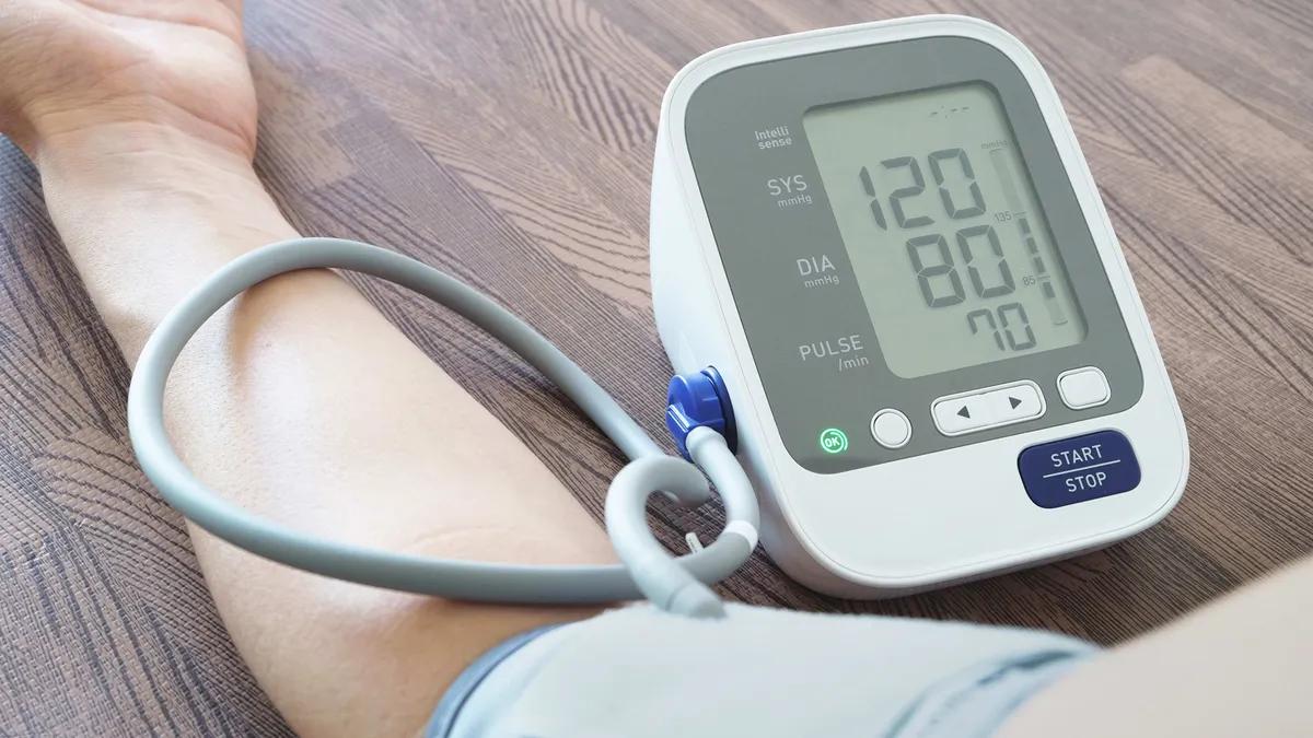 Huyết áp mục tiêu là bao nhiêu? Cách kiểm soát hiệu quả